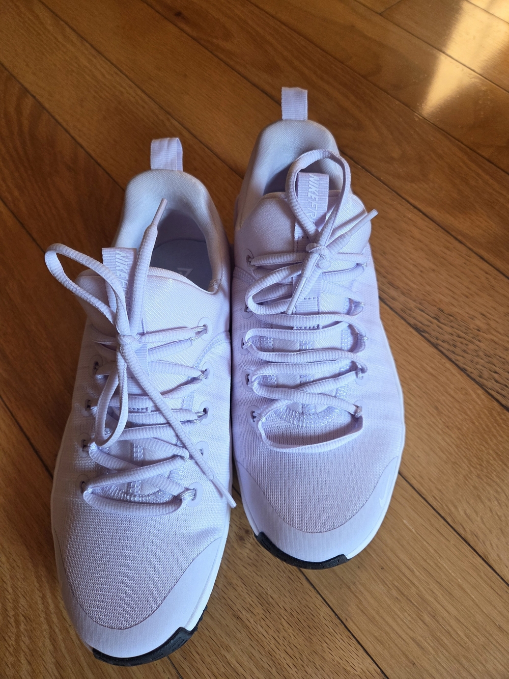 Nike Metcon 6 - Picture 2 of 8